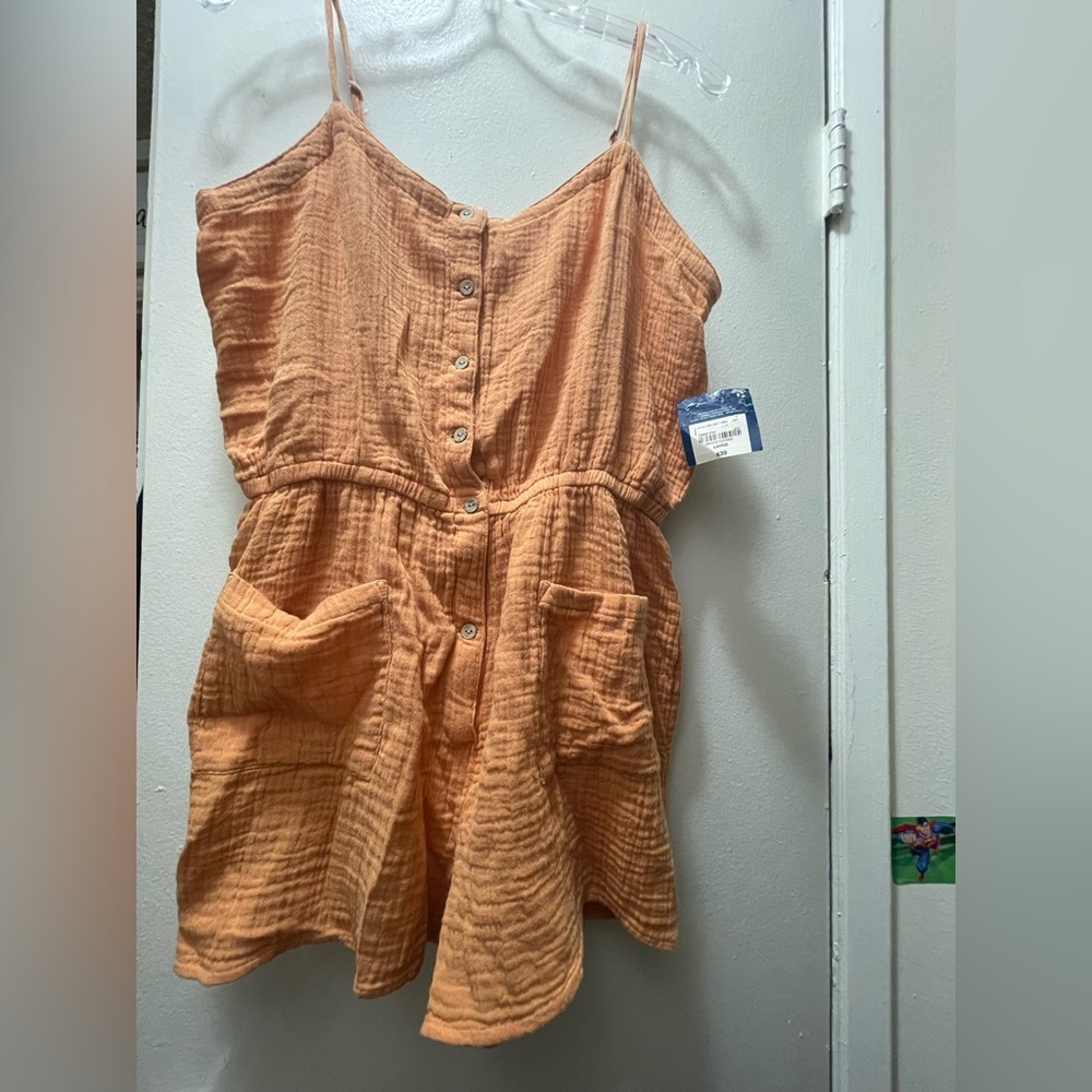 Strap sleeve romper